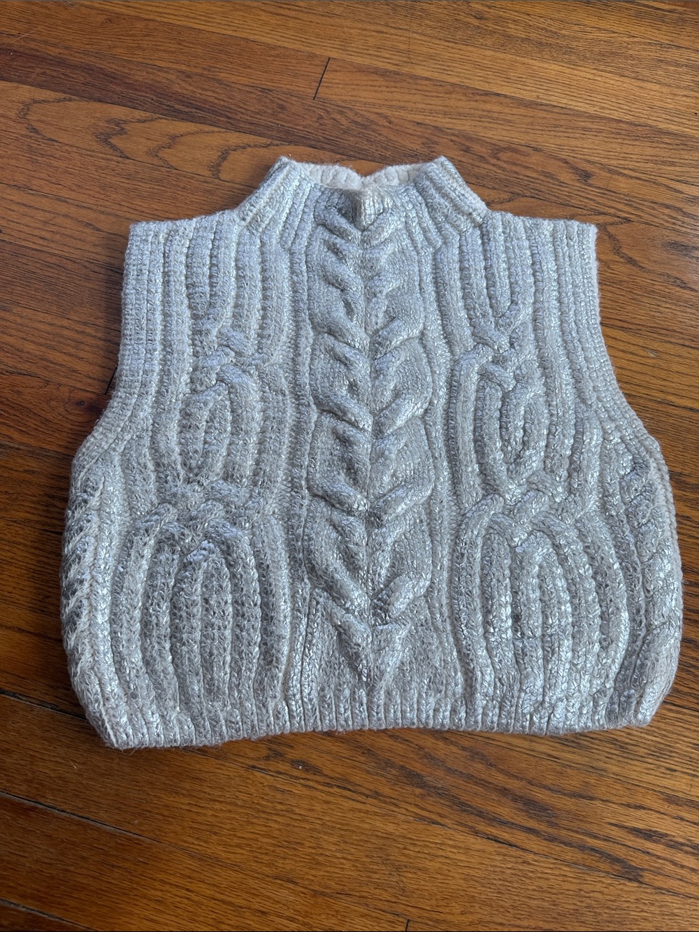 Zara Metallic Cable Knit Sweater Vest Mock Neck Chunky Knit | NWOT Size Large - Picture 4 of 7